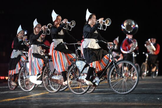Final rehearsal of Spasskaya Tower festival's opening ceremony