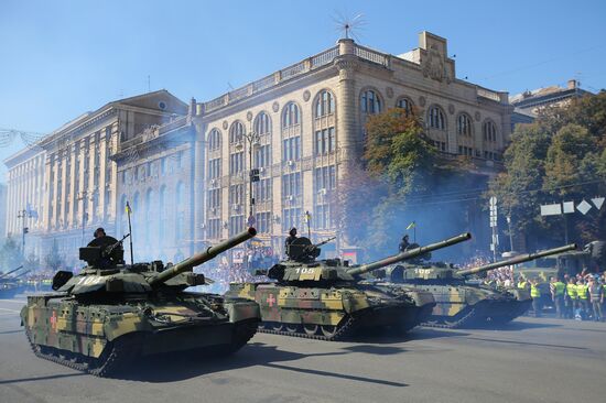 Kiev hosts military parade to mark Ukraine's Independence Day