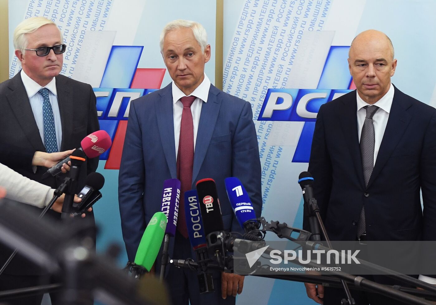 Deputy Prime Minister Anton Siluanov holds meeting with business representatives