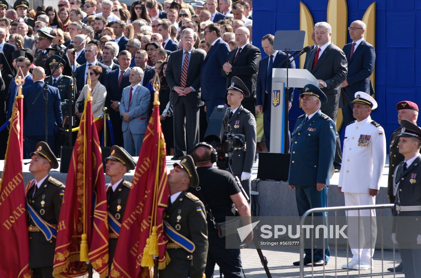 Kiev hosts military parade to mark Ukraine's Independence Day