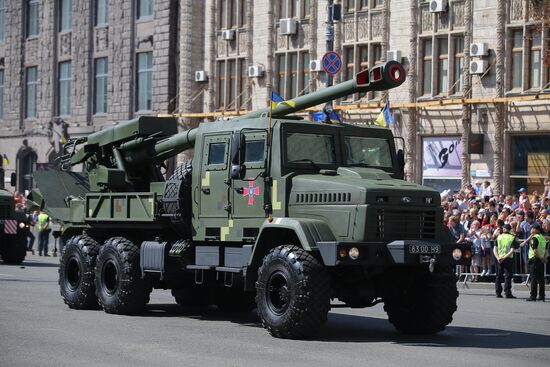 Kiev hosts military parade to mark Ukraine's Independence Day