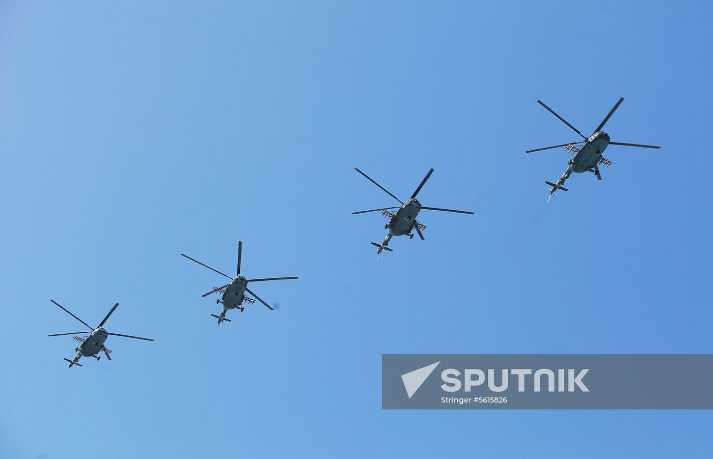 Kiev hosts military parade to mark Ukraine's Independence Day
