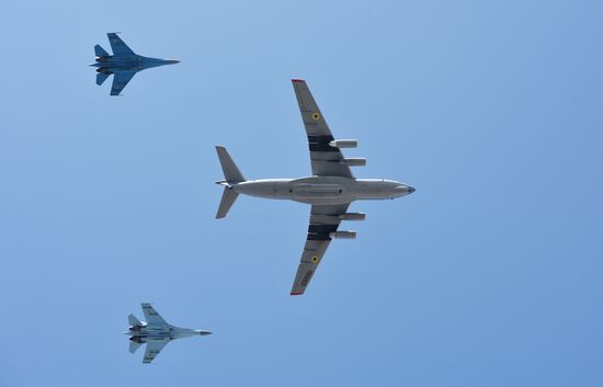 Kiev hosts military parade to mark Ukraine's Independence Day