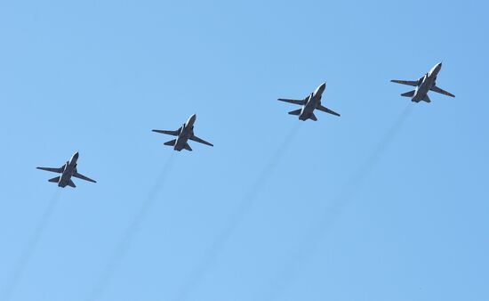 Kiev hosts military parade to mark Ukraine's Independence Day