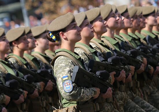 Kiev hosts military parade to mark Ukraine's Independence Day