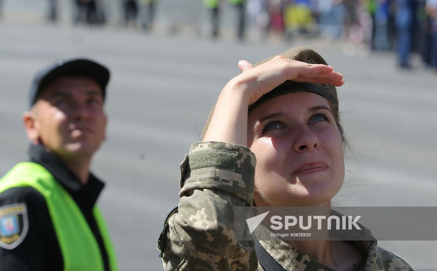 Kiev hosts military parade to mark Ukraine's Independence Day