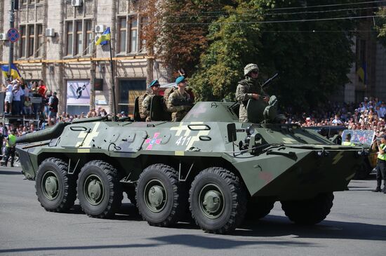Kiev hosts military parade to mark Ukraine's Independence Day