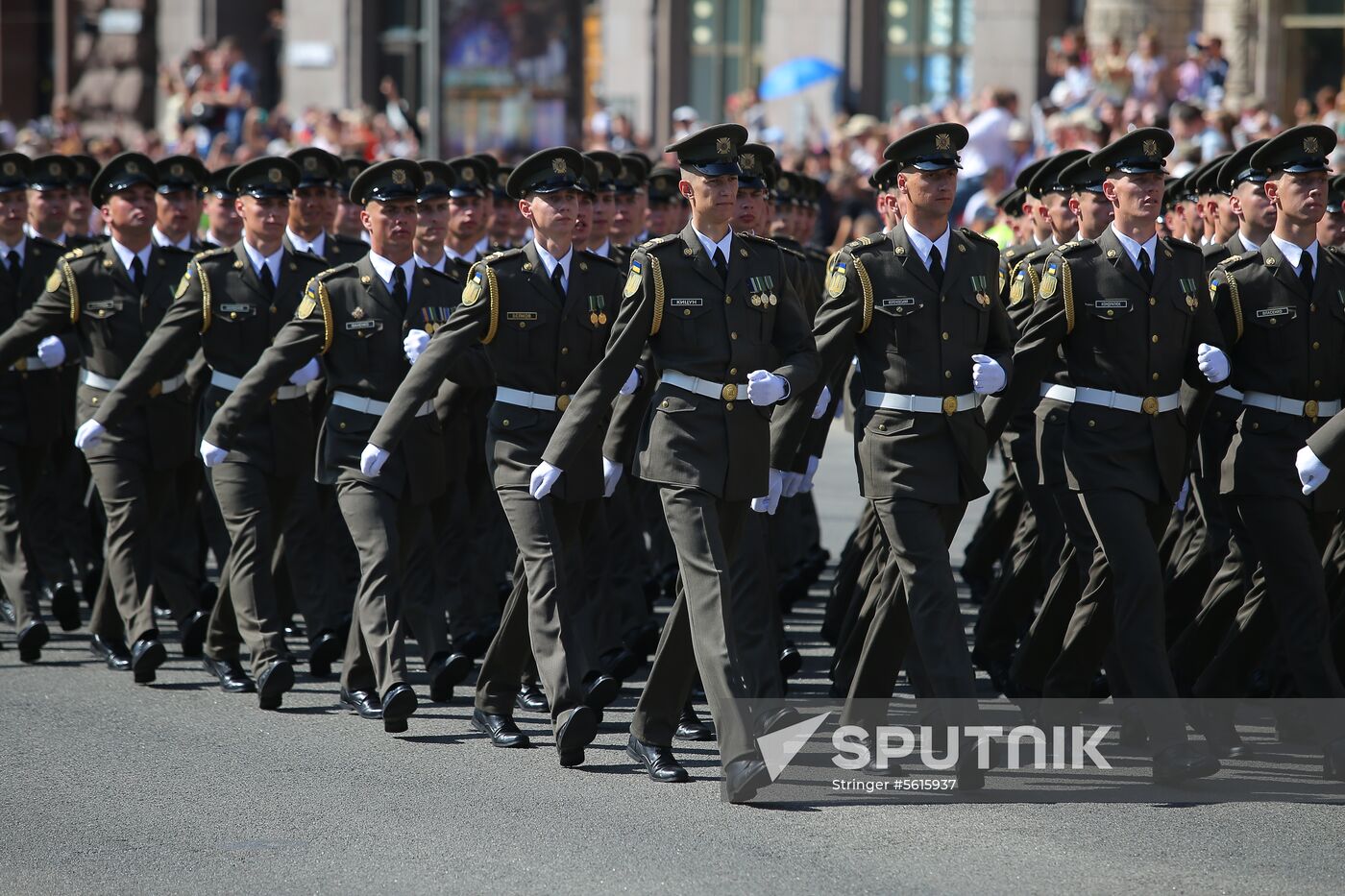 Kiev hosts military parade to mark Ukraine's Independence Day