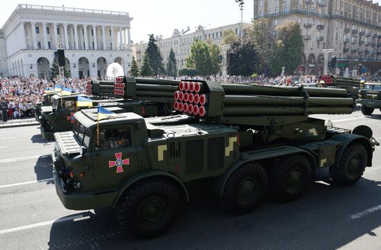 Kiev hosts military parade to mark Ukraine's Independence Day