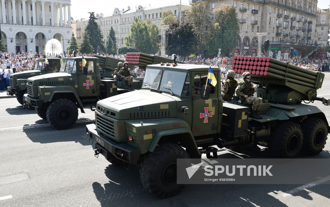 Kiev hosts military parade to mark Ukraine's Independence Day