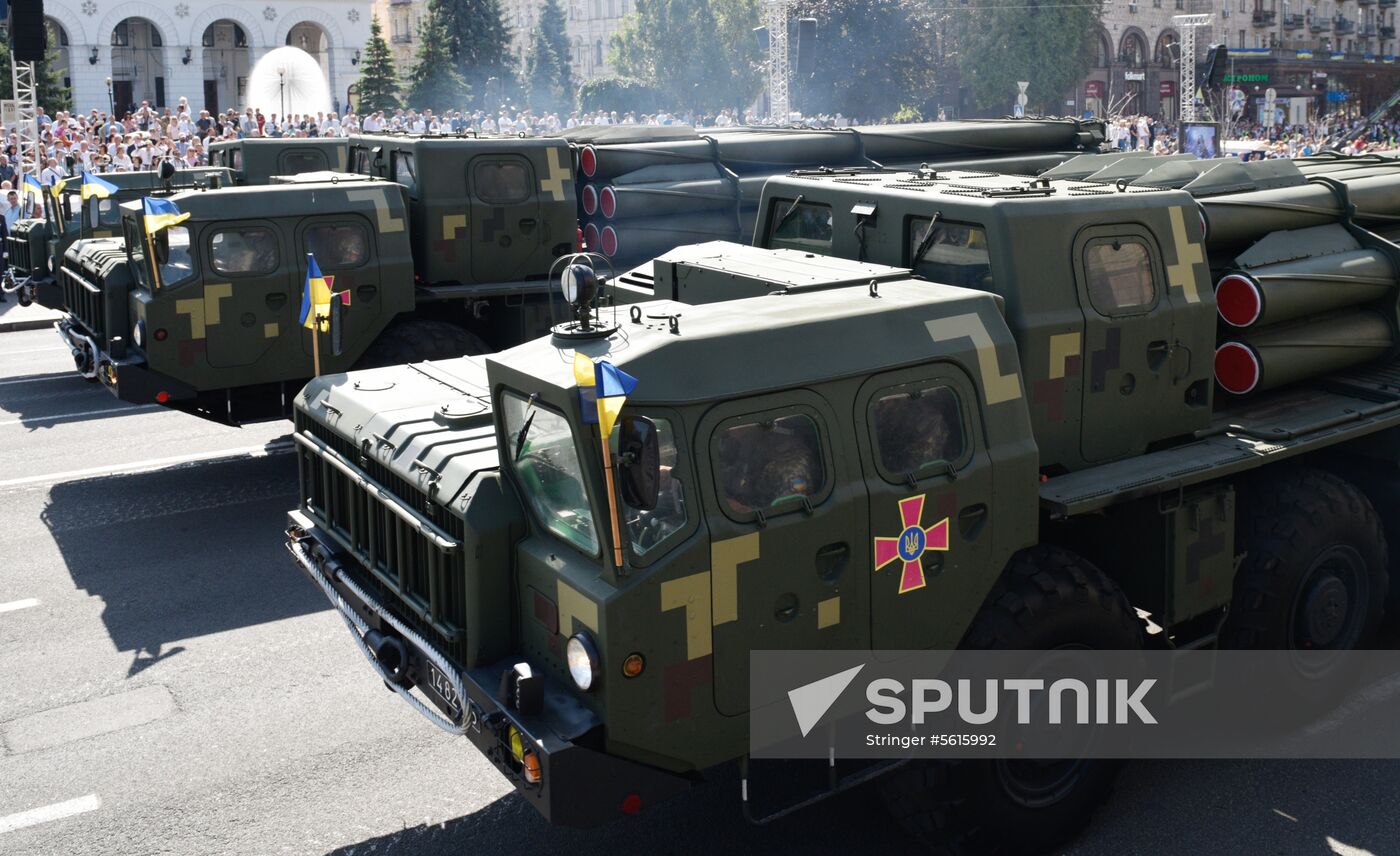 Kiev hosts military parade to mark Ukraine's Independence Day