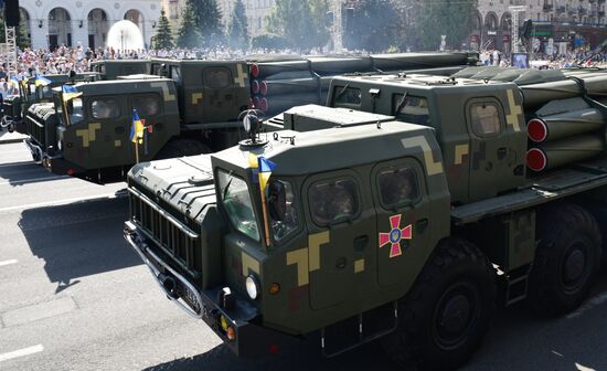 Kiev hosts military parade to mark Ukraine's Independence Day