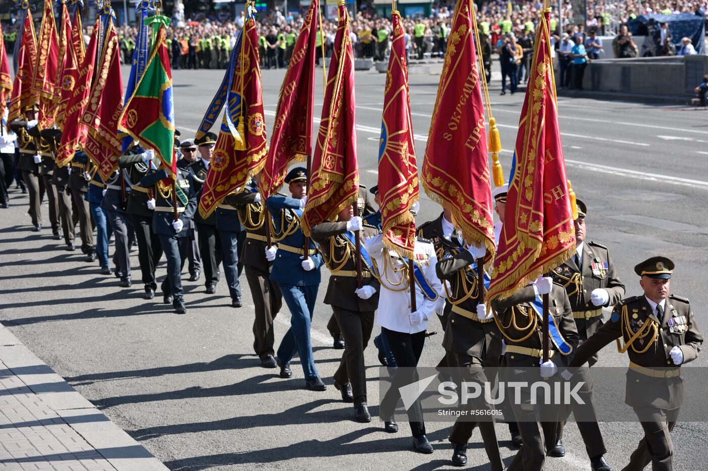 Kiev hosts military parade to mark Ukraine's Independence Day