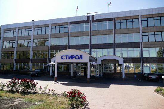 Preparing to launch Stirol chemical plant in DPR