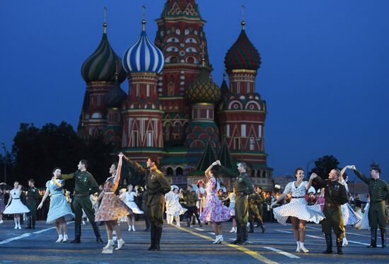 Opening ceremony of Spasskaya Tower military music festival