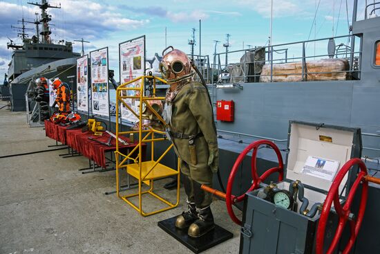 Opening of exhibition as part of 2018 Army forum in Severomosk