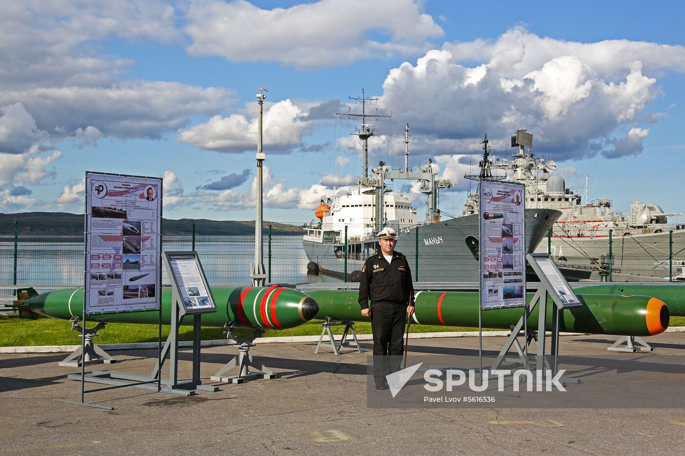 Opening of exhibition as part of 2018 Army forum in Severomosk