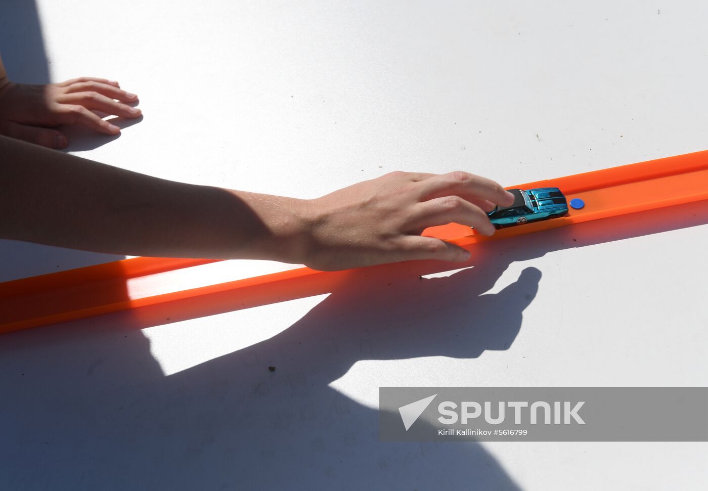 Hot Wheels sets Guinness World Record in Zaryadye Park