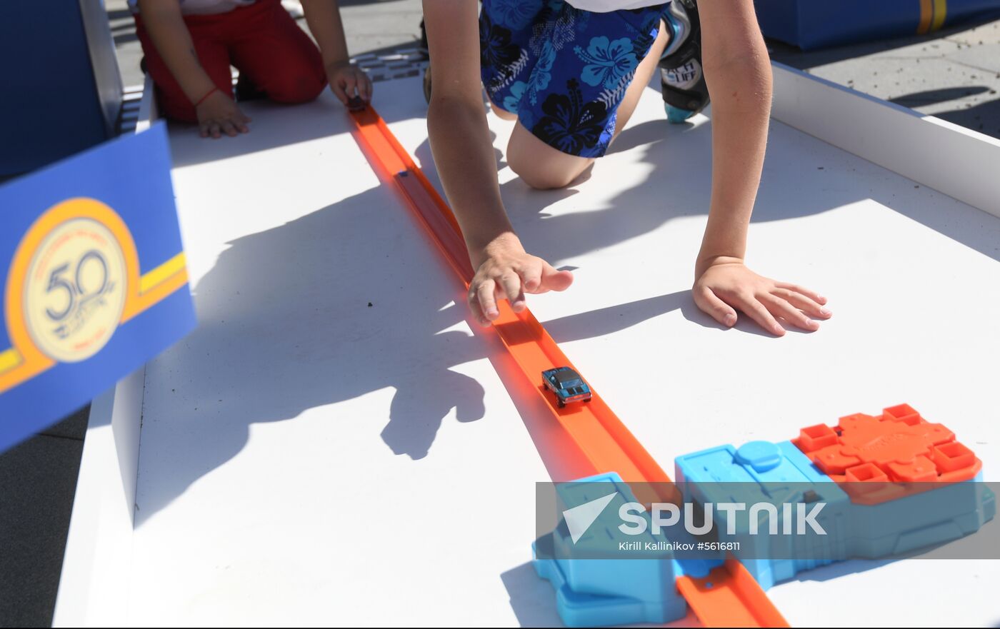 Hot Wheels sets Guinness World Record in Zaryadye Park