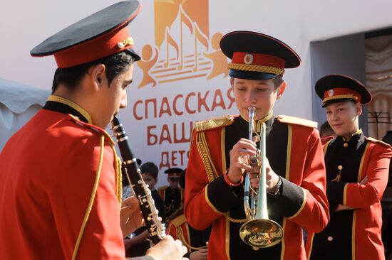 Spasskaya Tower for Kids project