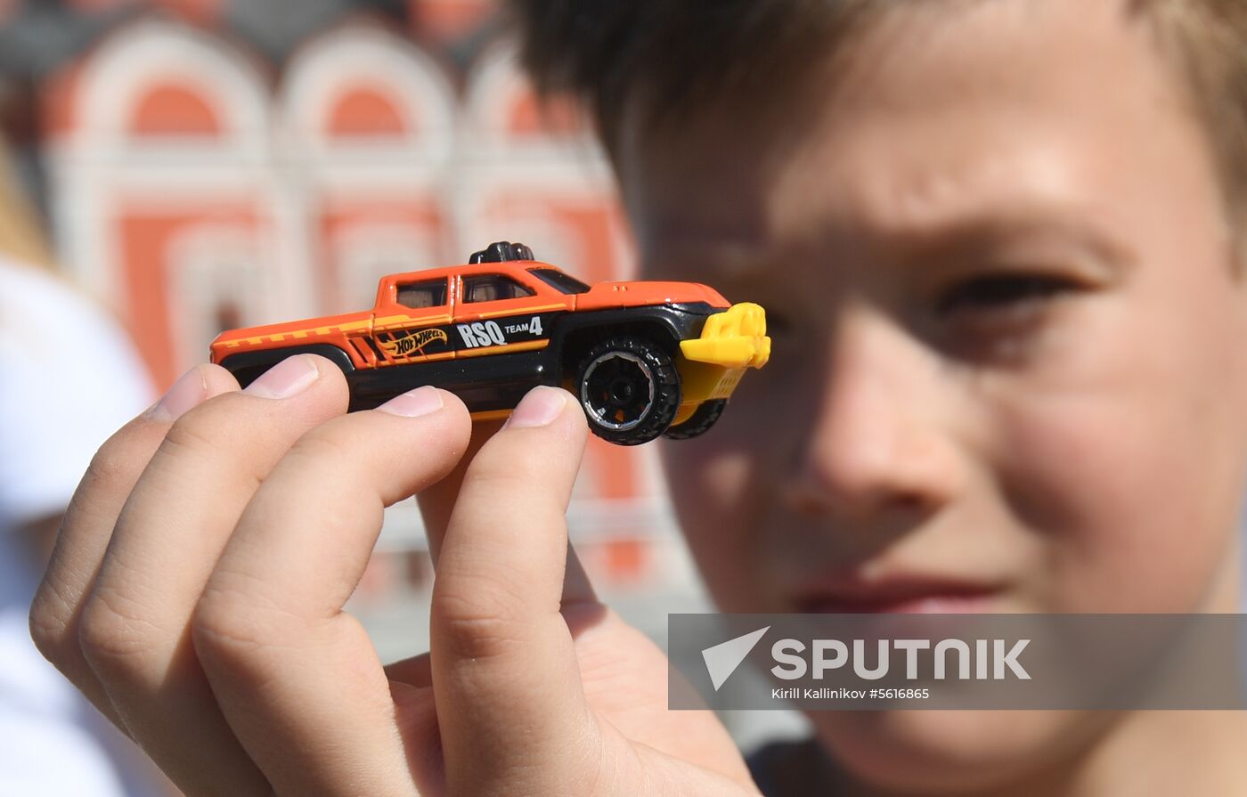 Hot Wheels sets Guinness World Record in Zaryadye Park
