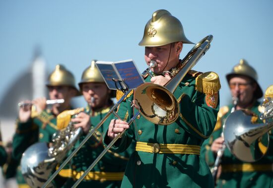 Procession of participants in international military music festival, Spasskaya Tower, at VDNKh
