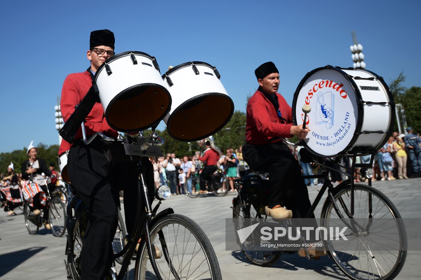Procession of participants in international military music festival, Spasskaya Tower, at VDNKh
