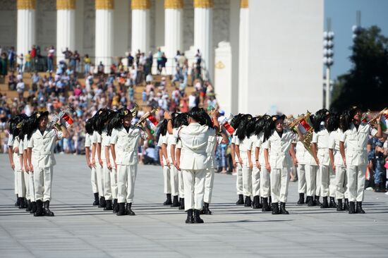 Procession of participants in international military music festival, Spasskaya Tower, at VDNKh