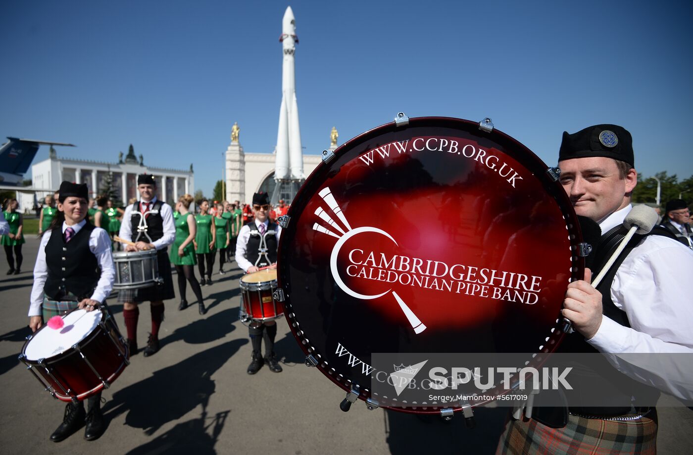 Procession of participants in international military music festival, Spasskaya Tower, at VDNKh