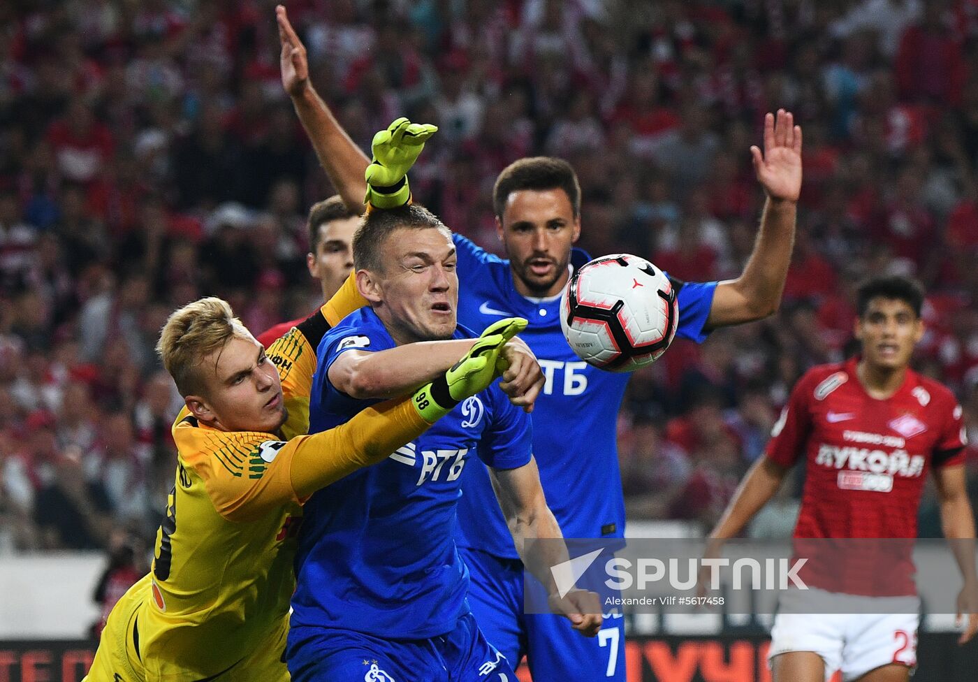 Football. Russian Premier League. Spartak vs. Dynamo