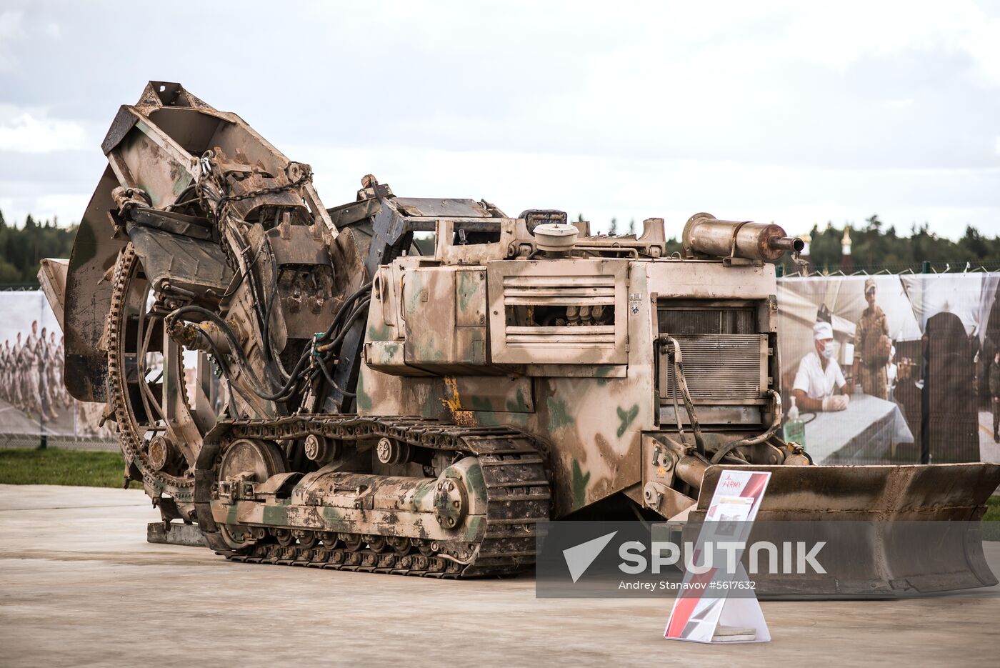 4th Army 2018 International Military Technical Forum. Day three