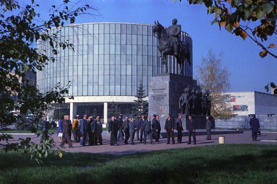 Delegation of Polish construction workers in Moscow