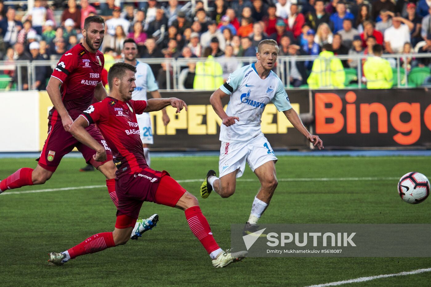 Football. Russian Premier League. Ufa vs. Zenit