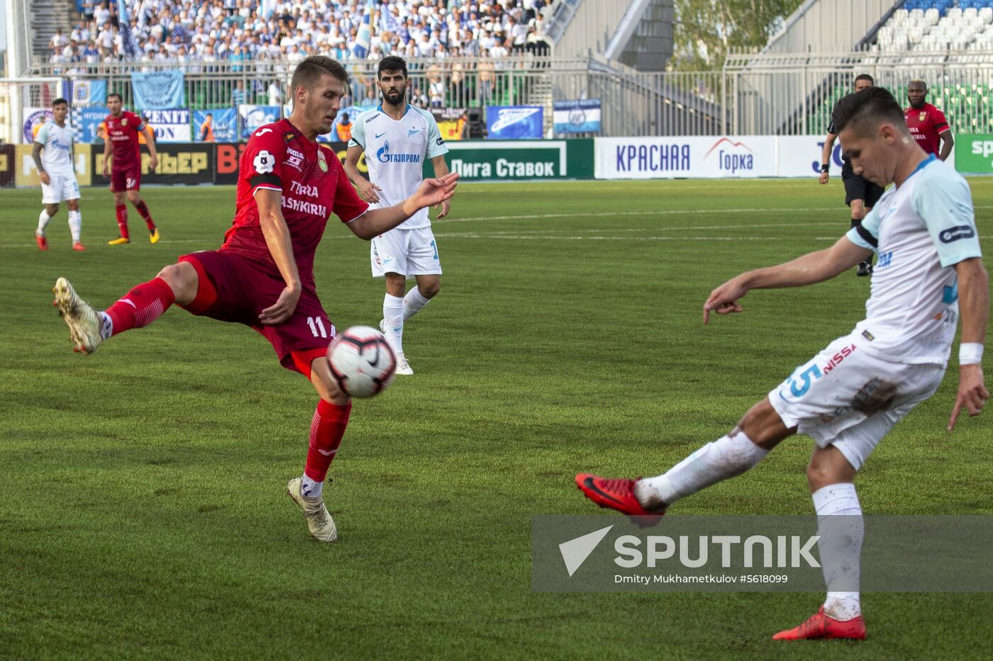 Football. Russian Premier League. Ufa vs. Zenit
