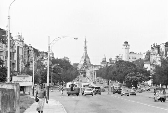 Sule Pagoda