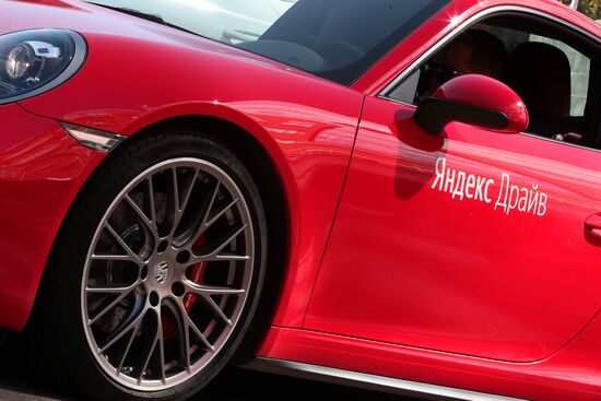 Porsche added to Yandex.Drive carsharing service