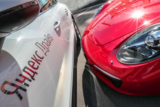 Porsche added to Yandex.Drive carsharing service