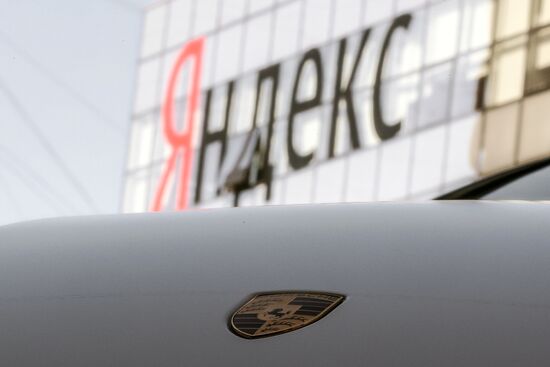 Porsche added to Yandex.Drive carsharing service