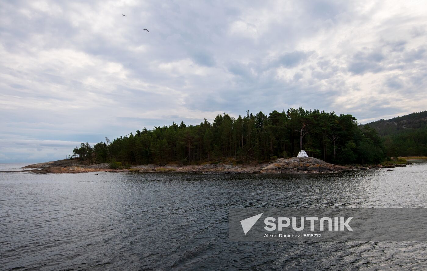 Gogland Island