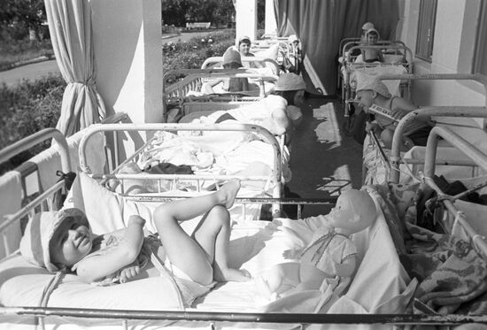 Children's health center in Evpatoria