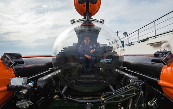 Gogland underwater research expedition