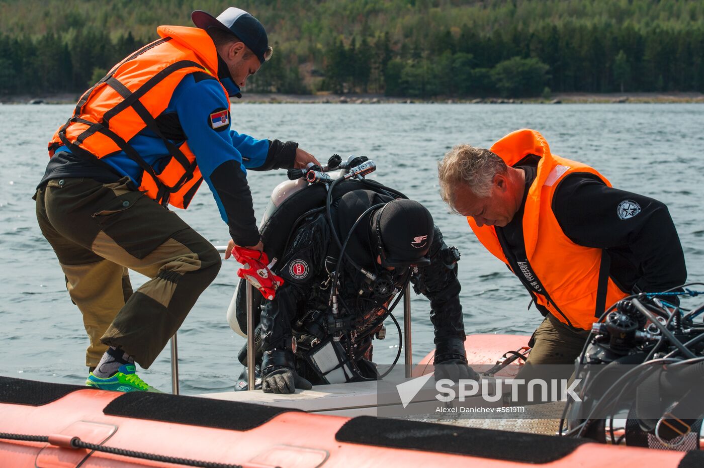 Gogland underwater research expedition