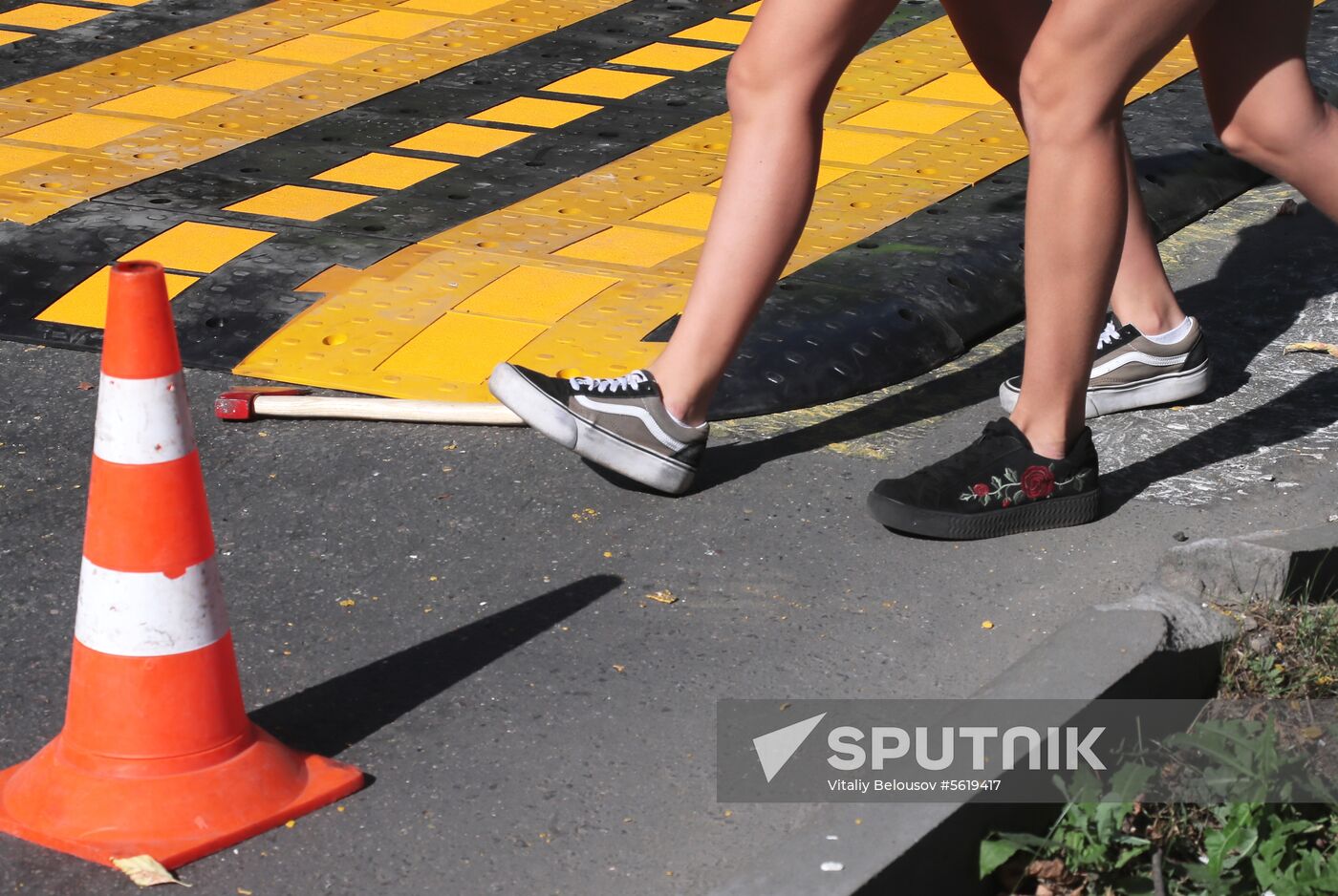First raised pedestrian crossing installed in Moscow