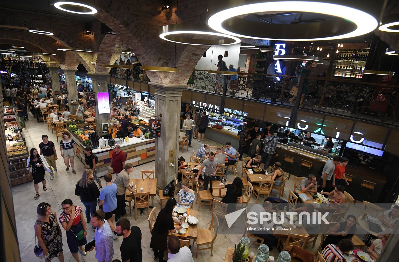 Liberal Democratic Party leader Vladimir Zhirinovsky visits Central market