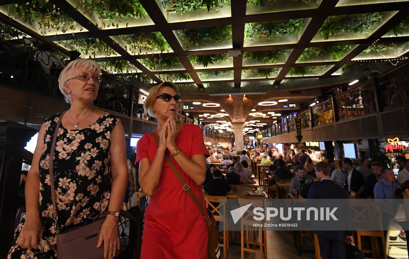 Liberal Democratic Party leader Vladimir Zhirinovsky visits Central market