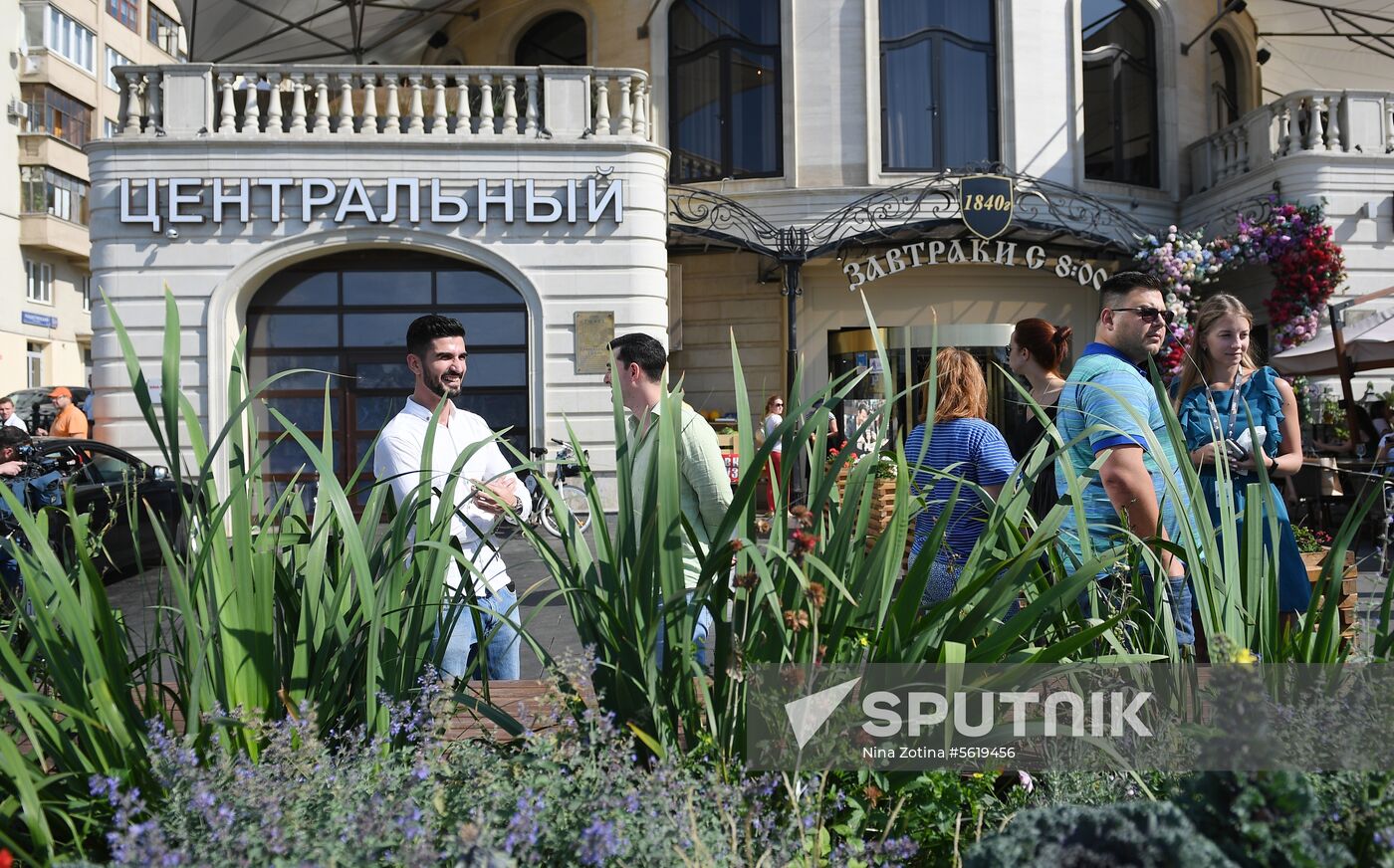 Liberal Democratic Party leader Vladimir Zhirinovsky visits Central market