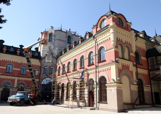 Rehabilitating transport infrastructure in Debaltsevo, Donetsk Region
