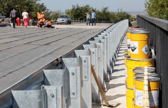 Rehabilitating transport infrastructure in Debaltsevo, Donetsk Region