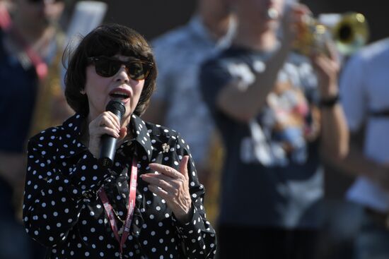 Final rehearsal of Mireille Mathieu's performance at Spasskaya Tower festival