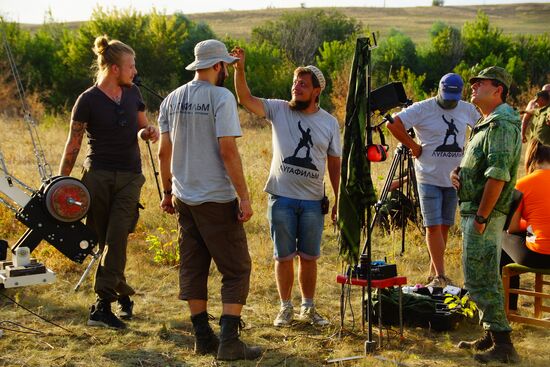 Shooting Opolchenochka, first feature film in LPR